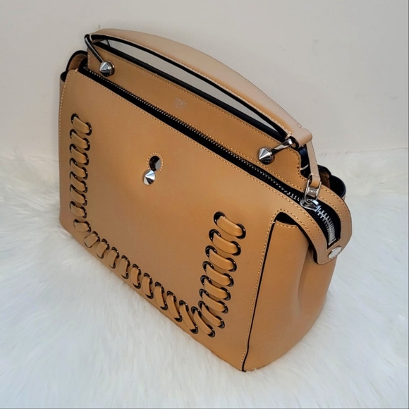 Authentic FENDI BAG. 10/10 - Picture 2 of 7